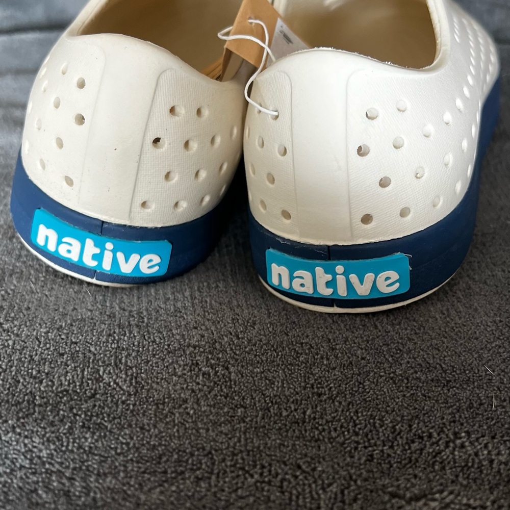 ⚪️White and Blue Native Slip-On Shoes NWT - Picture 2 of 3